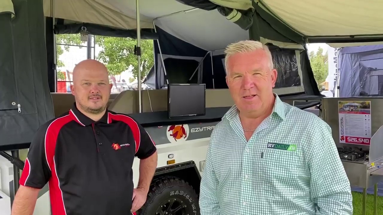 Ezytrail's Lincoln LX Mk3 with F5 chassis lifetime off-road warranty