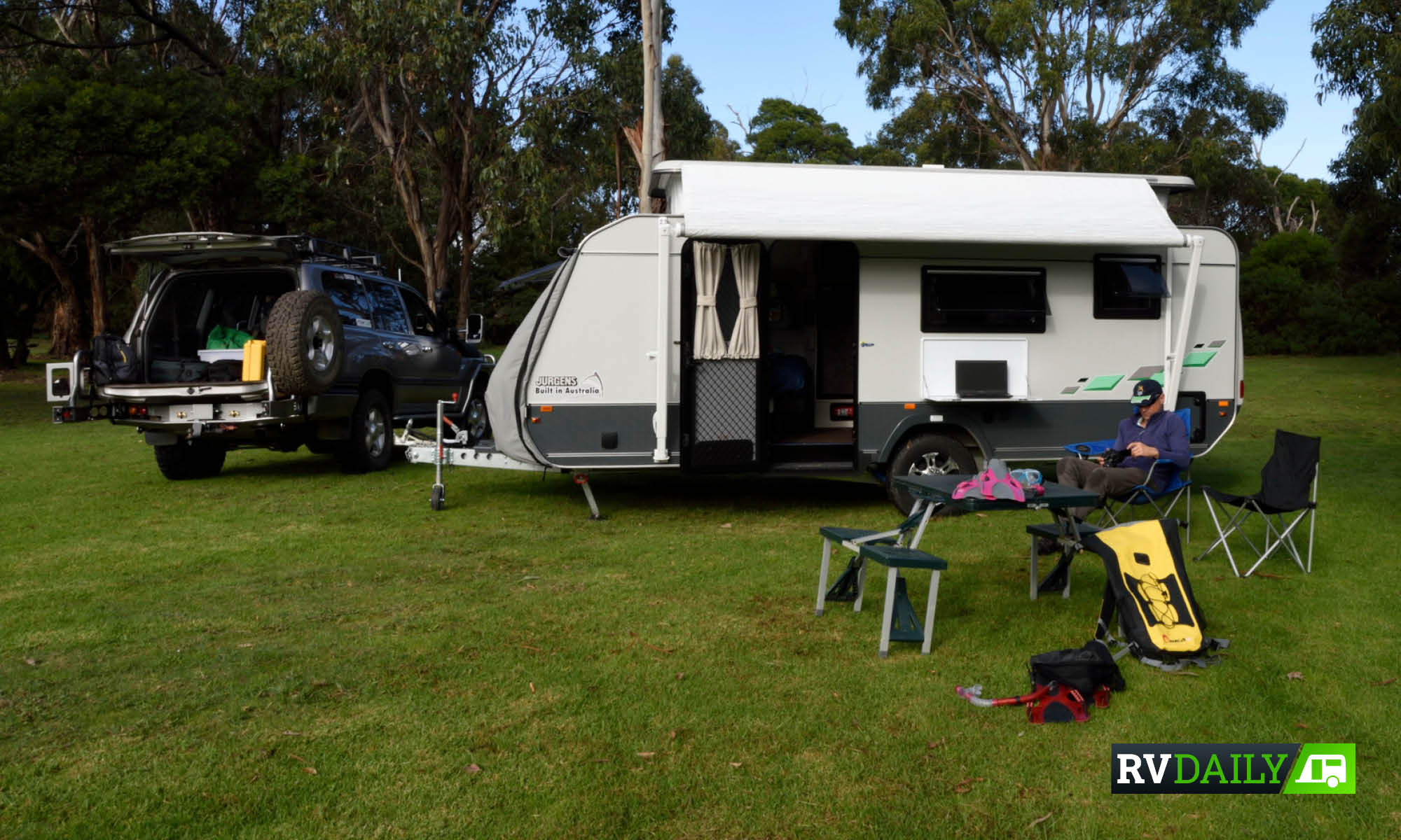 JURGENS JINDABYNE: FANCY A BUNK UP?