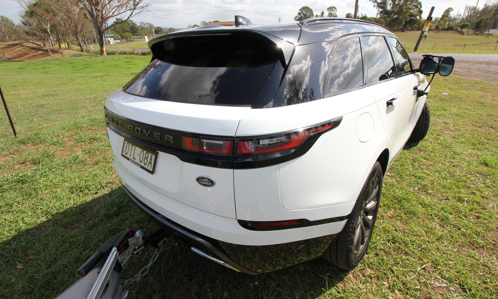 Range Rover Velar rear