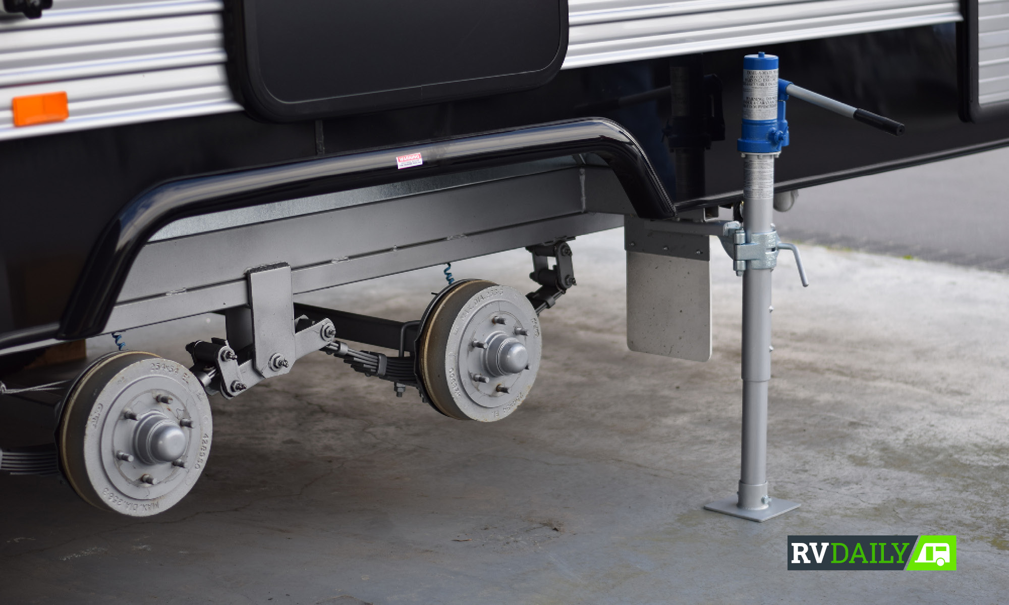 How to safely jack your van