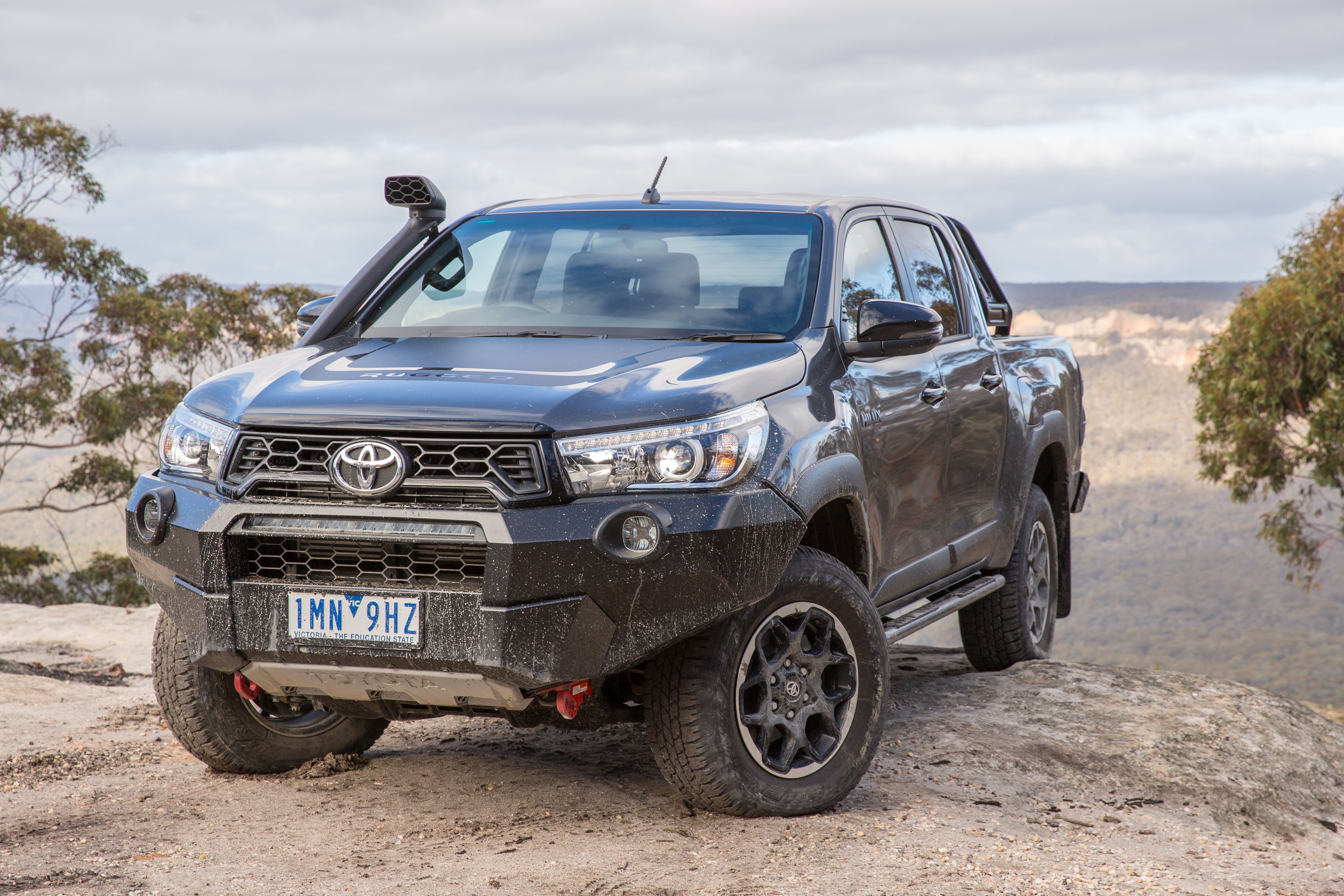 Hilux Rugged X 39