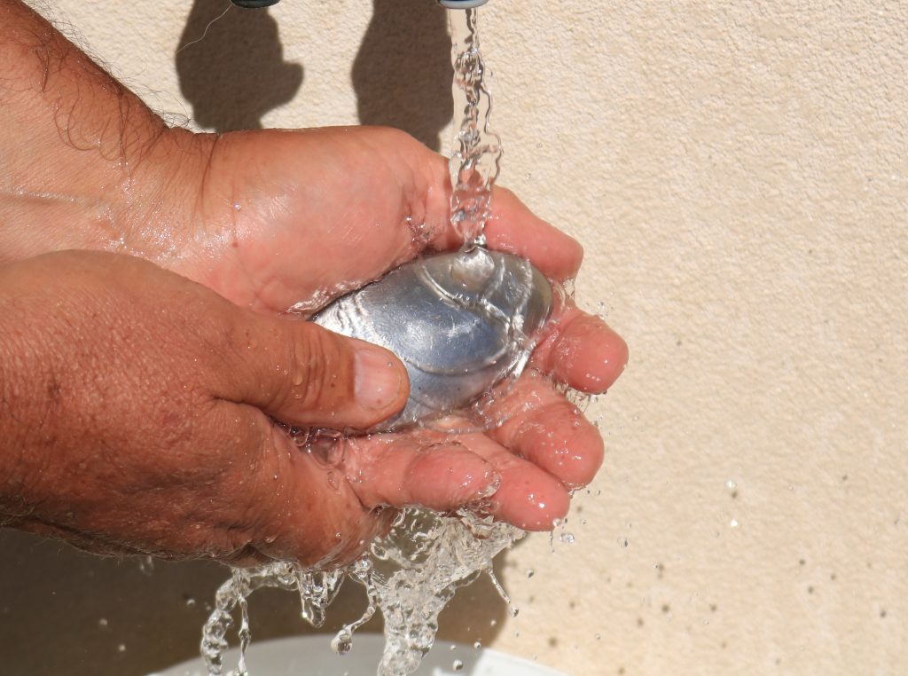 Stainless steel soap 