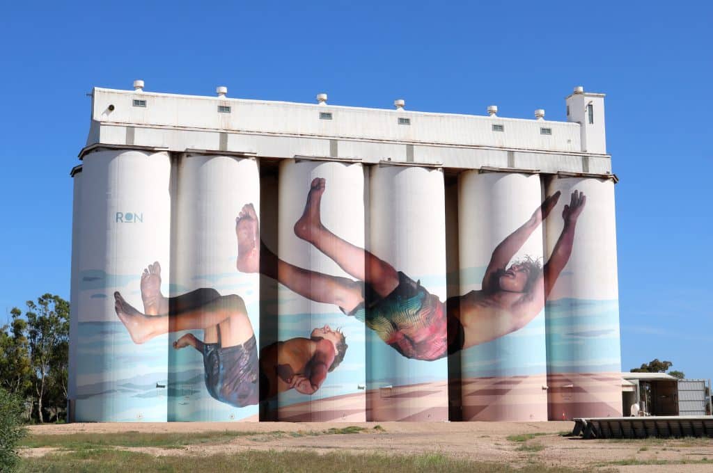 Silo Art © Glenys Gelzinis