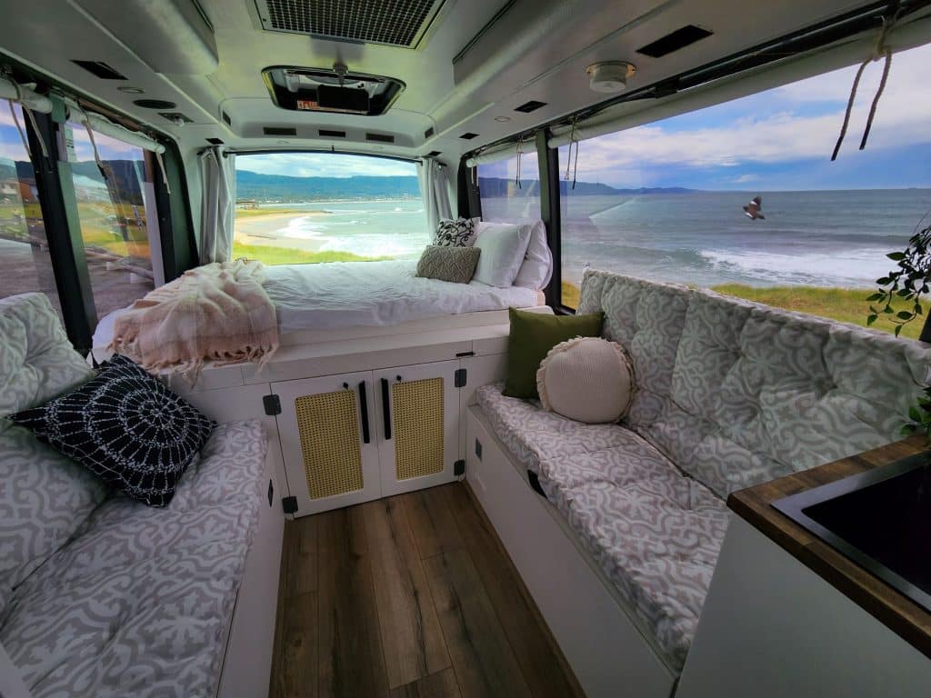 RV builds: Norman The Bus has us dreaming of #buslife