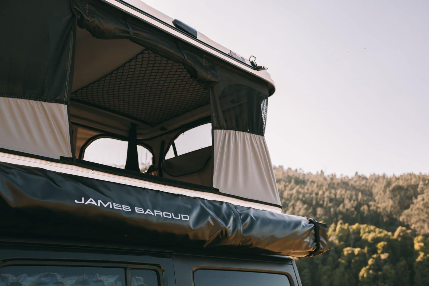 Soft Shell Rooftop Vs Hard Shell Hard shell vs soft shell rooftop tents: which is better?