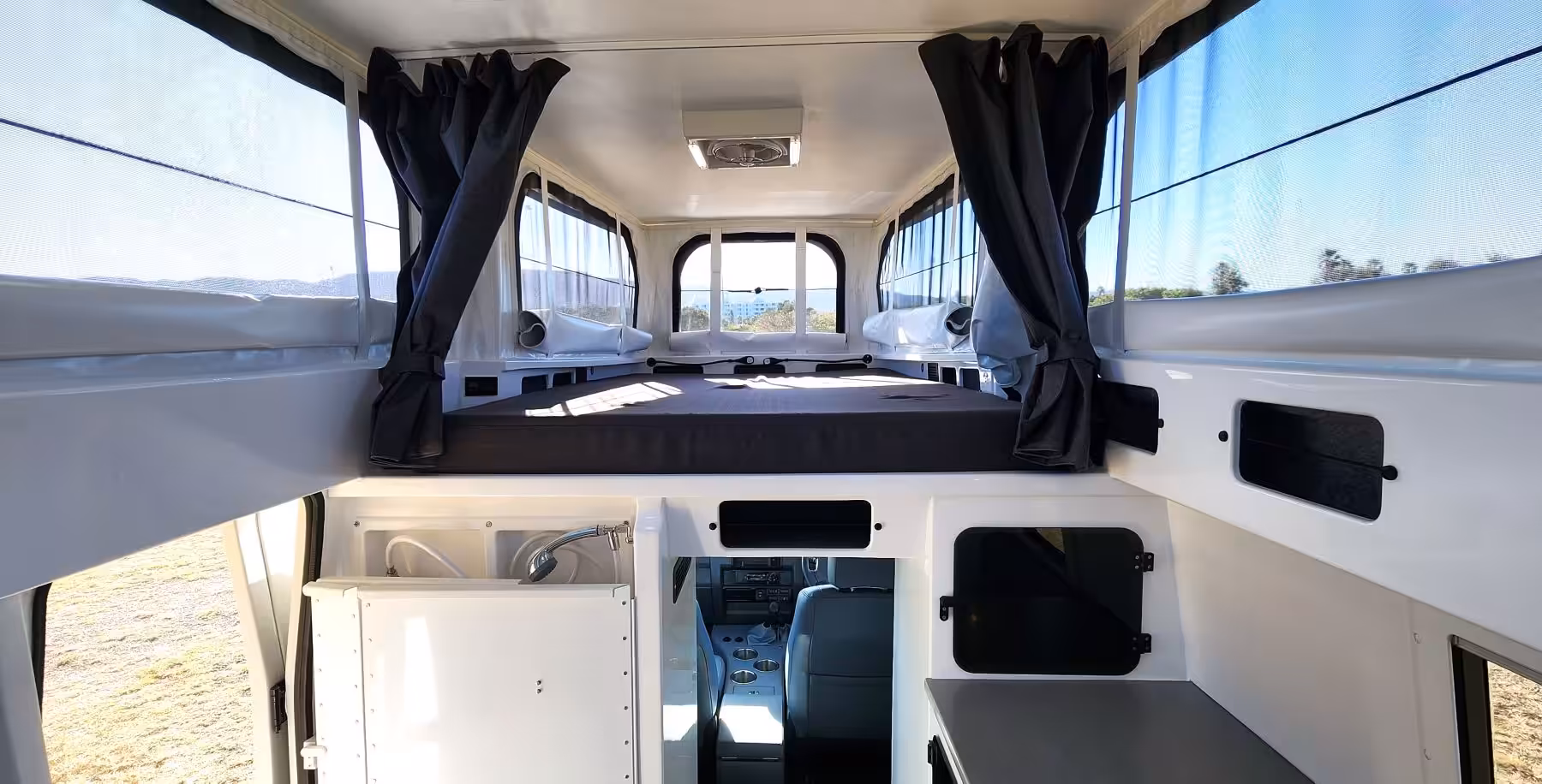 EarthCruiser Extreme 330 XTR6x6