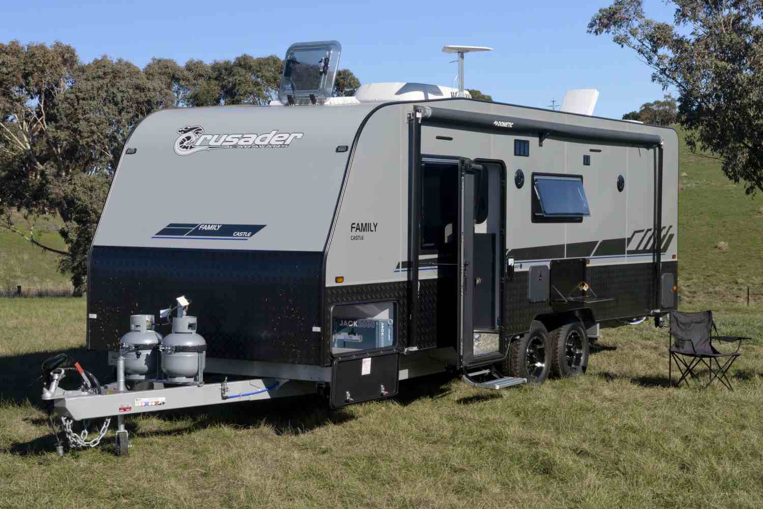 Buying used: Crusader Family Castle review