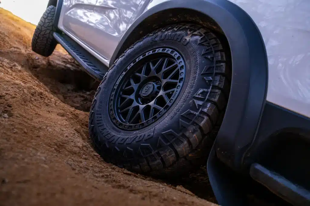 Coming in at around the 34-inch mark on King wheels, the RTs give the Ranger a bold, full-guarded look that means business