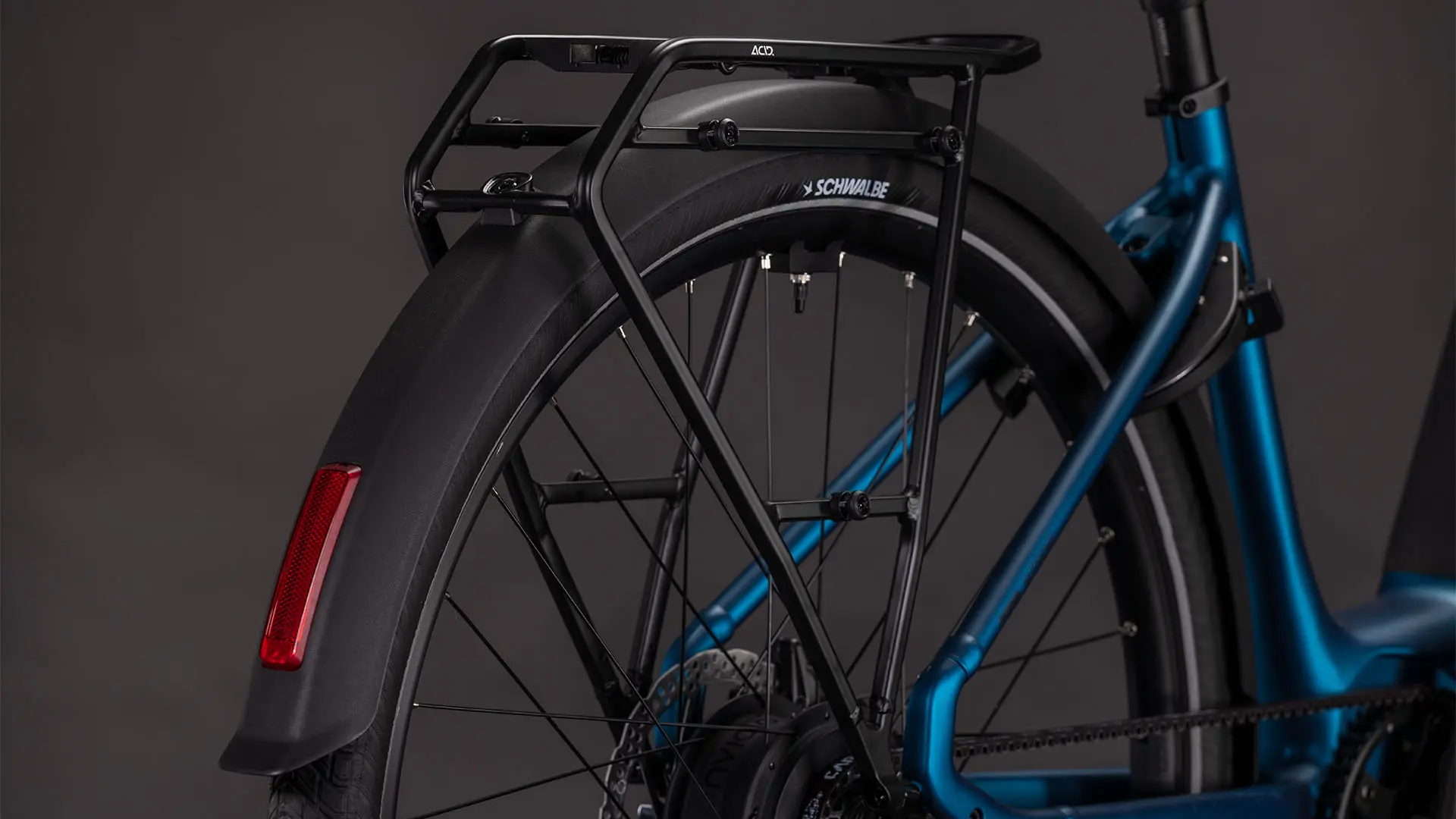 Cube Supreme Hybrid rear carrier for shopping