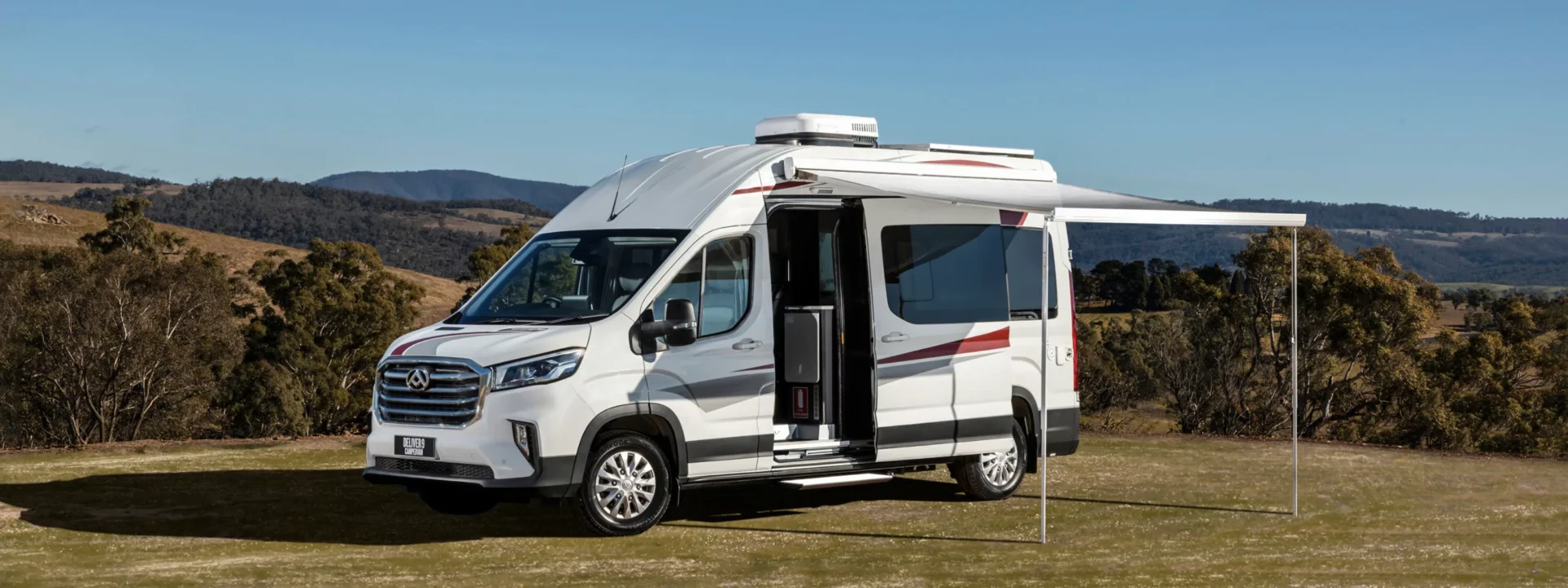 LDV Deliver 9 Campervan: Front three-quarter view of the MY26 model in Blanc White