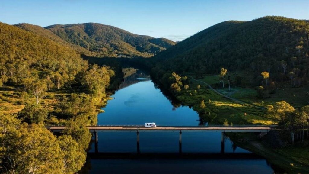 Winnebago Odyssey 40I