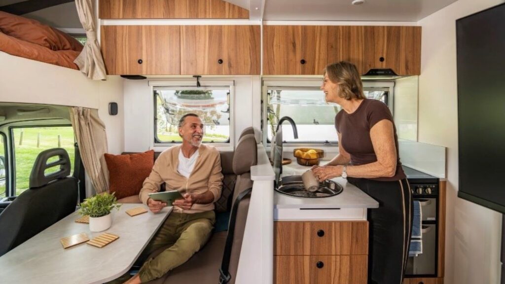 Winnebago Odyssey 40I