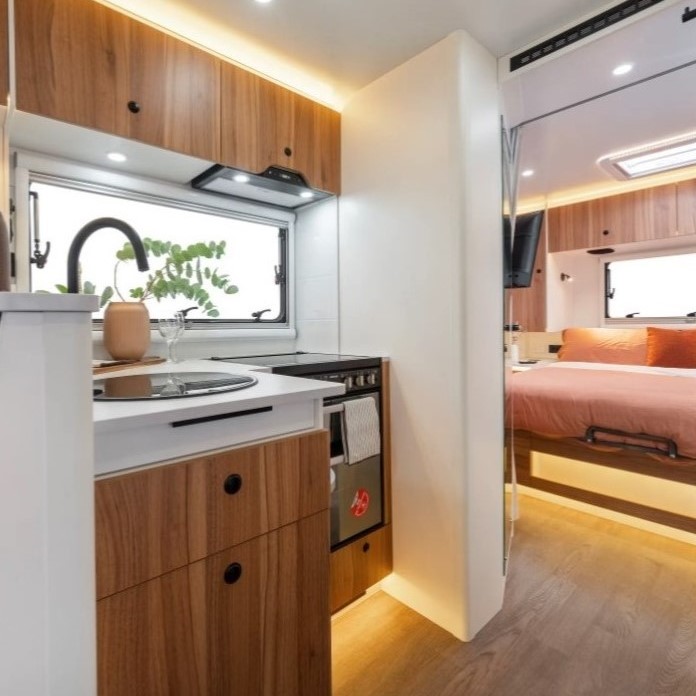 Winnebago Odyssey 40I