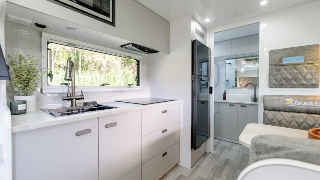 Zodiac Pearl caravan
