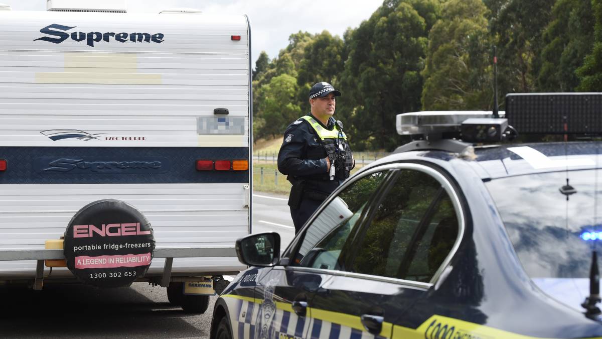 police caravan checking