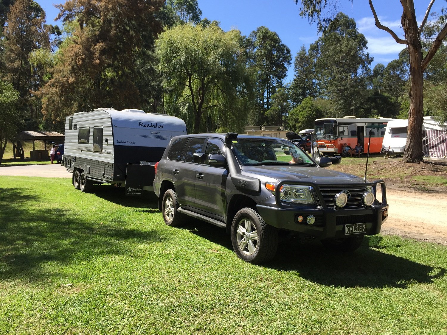 Towball weight, 200 Series LandCruiser and van