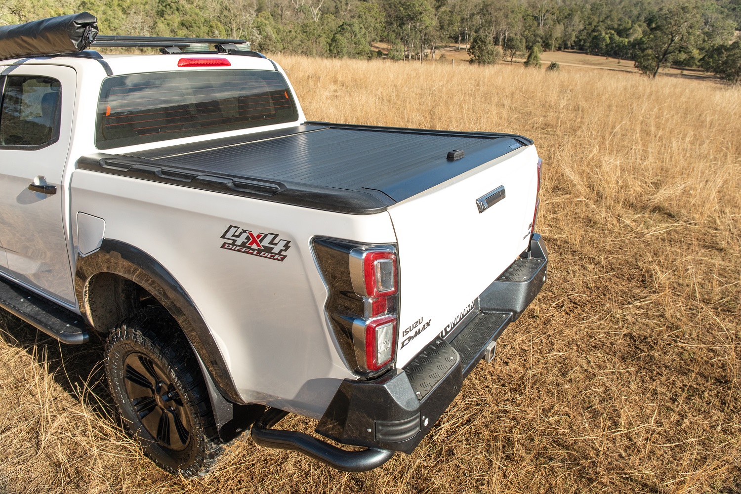 2021 Isuzu D-MAX rear view with TJM bar