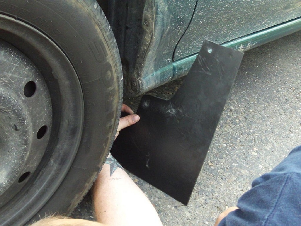 The Ultimate Tightarse Diy Mudflaps For Your Tow Vehicle Rv Daily